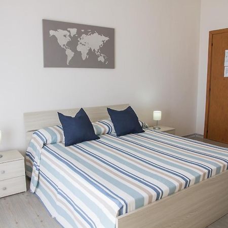 Bluriva Hotel Cirò Marina Екстериор снимка