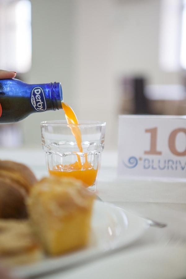 Bluriva Hotel Cirò Marina Екстериор снимка